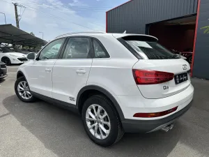Audi Q3 2.0 TDI 120ch Ambiente
