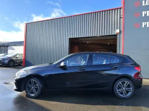 BMW  Série 1 118dA Edition Sport 2.0D 150ch 