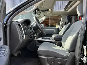 DODGE RAM 1500 V8 5.7l  Crew Cab GPL