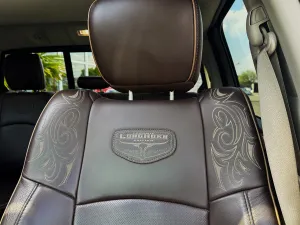 DODGE RAM 1500 V8 5.7l  LARAMIE long Horn Edition 