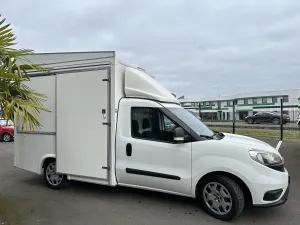 Food Truck Fiat Doblo Cargo Maxi XL 1.6 Multijet 120ch Pack Professional E6 TVA récup