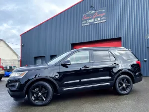 Ford Explorer Titanium XLT V6 3.5l 370 E85 7 places