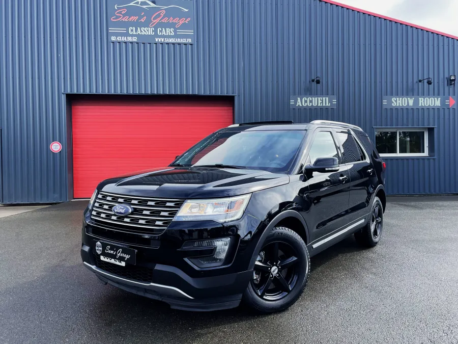 Ford Explorer Titanium XLT V6 3.5l 370 E85 7 places