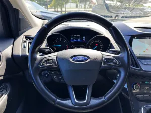Ford Kuga 1.5 TDCI 120ch Titanium 4x2 