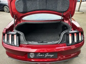 Ford Mustang GT Fastback 5.0 V8 421ch 
