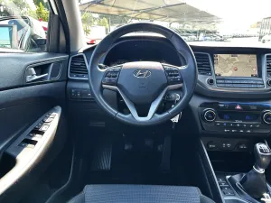 HYUNDAI TUCSON II 1.7 CRDI 115ch  2017 2WD
