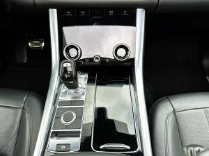Land Rover   Range Rover Sport  HSE Dynamic Stealth Edition 4WD 2.0 P400E 404H 300 PHEV HYBRID