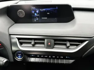 Lexus  UX 250h 2WD Premium Edition MY22 Hyb non rechargeable