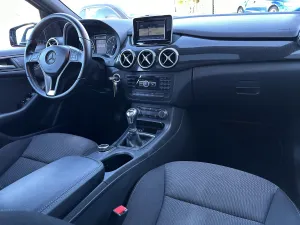 Mercedes Classe B 180 B180  Design