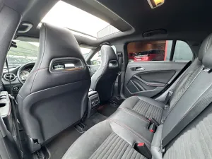 Mercedes Classe CLA  Shooting Brake 220 d Fascination 7G-DCT