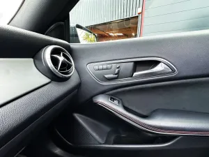 Mercedes Classe CLA  Shooting Brake 220 d Fascination 7G-DCT