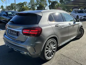 Mercedes  Classe GLA GLA 220 d  7G-DCT