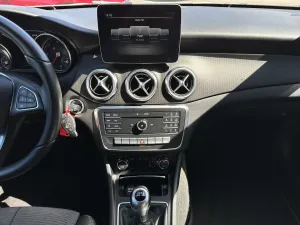 MERCEDES Classe GLA  180 d