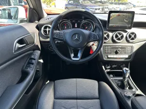 MERCEDES Classe GLA  180 d