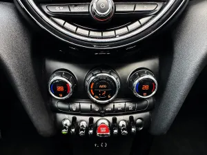 Mini Mini Cooper 1.5 D 115ch Chili II