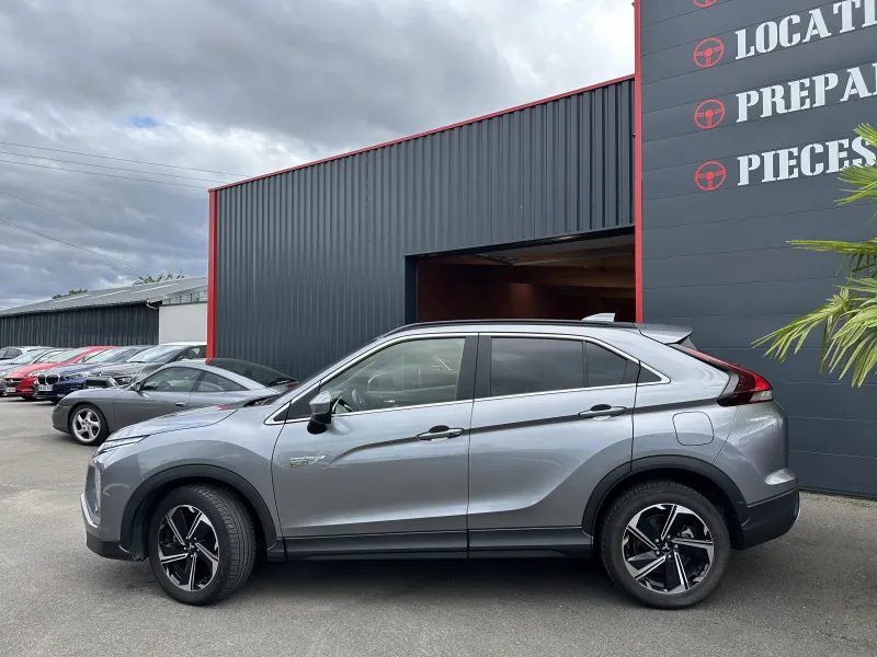 Mitsubishi Eclipse Cross  2.4 MIVEC PHEV 188ch  4x4 