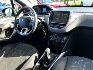 Peugeot  2008 1.6 e-HDi92 FAP 