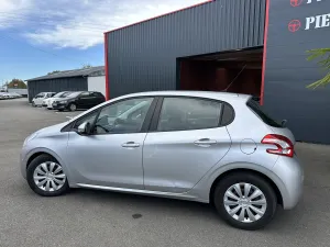Peugeot 208 1.6 e-HDi FAP  5p