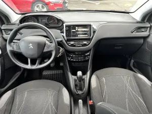 Peugeot 208 1.6 e-HDi FAP  5p