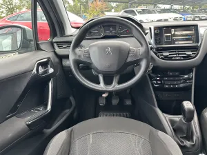 Peugeot 208 1.6 e-HDi FAP  5p