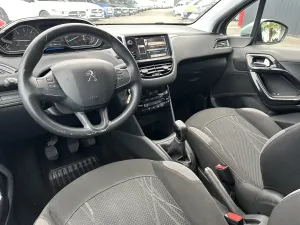 Peugeot 208 1.6 e-HDi FAP  5p
