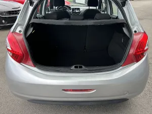 Peugeot 208 1.6 e-HDi FAP  5p