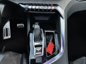 Peugeot  3008 2.0 BlueHDi 180ch GT S&S EAT6