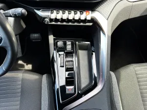Peugeot  3008 1.5 BlueHDi 130ch EAT8