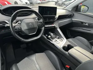 Peugeot 3008 1.6 i EHR 225 ch e-EAT8 Allure Pack 