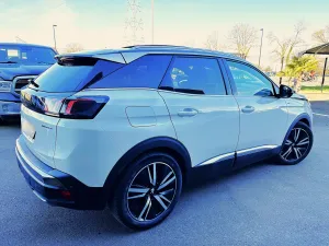 Peugeot 3008 HYBRID4 300ch GT Pack e-EAT8