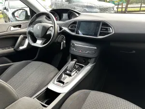 Peugeot  308 1.5 BHDI 130ch Style 
