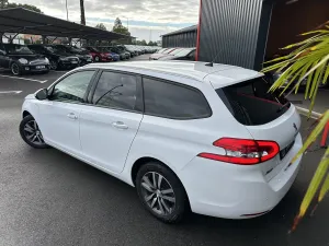 Peugeot  308 1.5 BHDI 130ch Style 