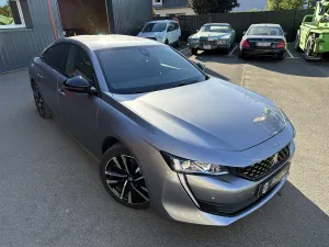 Peugeot 508 1.6 i 182 Hybrid  225 GT EAT8