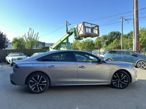 Peugeot 508 1.6 i 182 Hybrid  225 GT EAT8