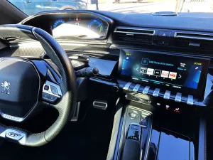 Peugeot 508 1.6 i 182 Hybrid  225 GT EAT8