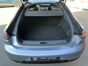 Peugeot 508 1.6 i 182 Hybrid  225 GT EAT8