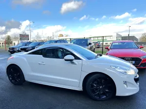 PEUGEOT RCZ 1.6 THP 200ch Base