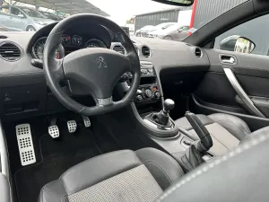 Peugeot RCZ 1.6 THP 16v 155ch  ONIX