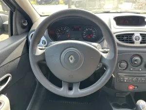 Renault Clio Authentique