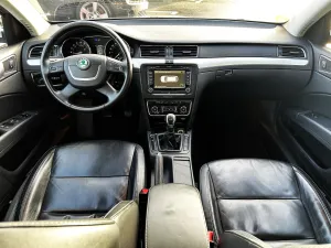 Skoda  Superb Combi 2.0 TDI 170ch Elegance 