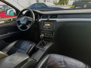 Skoda  Superb Combi 2.0 TDI 170ch Elegance 