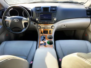 Toyota Highlander  V6 3.3l 7 Places Hybride 