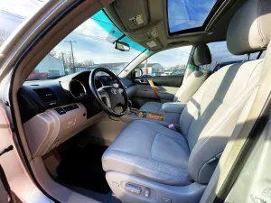 Toyota Highlander  V6 3.3l 7 Places Hybride 
