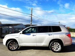 Toyota Highlander  V6 3.3l 7 Places Hybride 