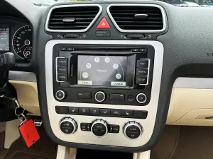 Volkswagen EOS Cabriolet 2.0 TDI 140ch Sportline