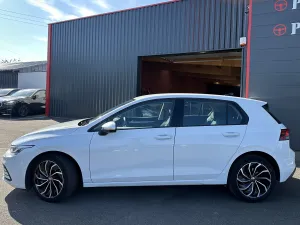Volkswagen Golf 1.5 TSI EH 150ch Life Business Hybride