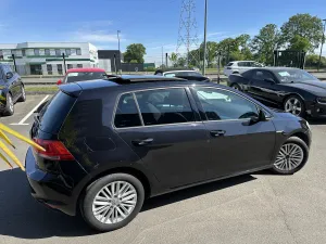 Volkswagen Golf VII 1.2 TSI 105ch BlueMotion Technology Cup 5p