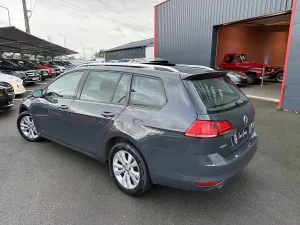 Volkswagen Golf 1.6 TDI 105 ch CONFORTLINE 