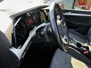 Volkswagen Golf 1.5 TSI EH 150ch Life Business Hybride