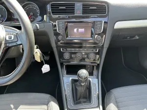 Volkswagen Golf VII 1.2 TSI 105ch BlueMotion Technology Cup 5p